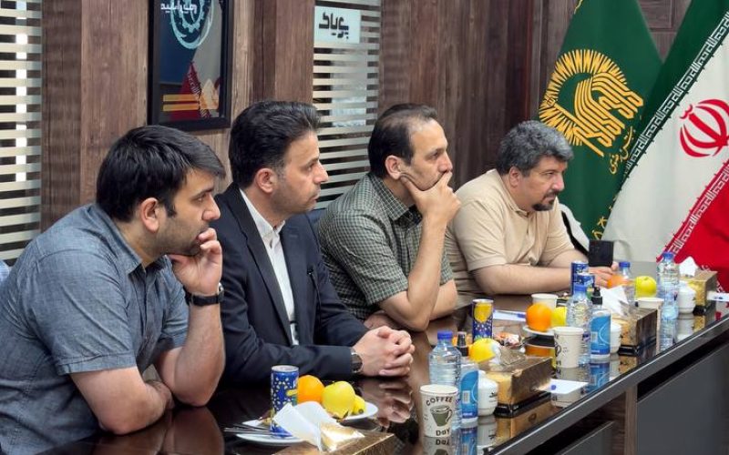 photo_5863746733165627731_y